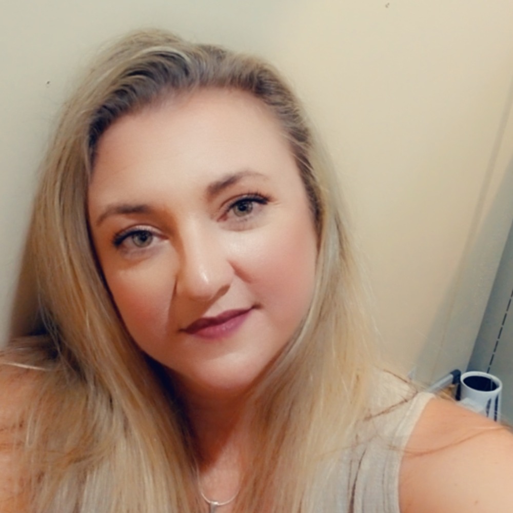 Meet your Posher, Candice